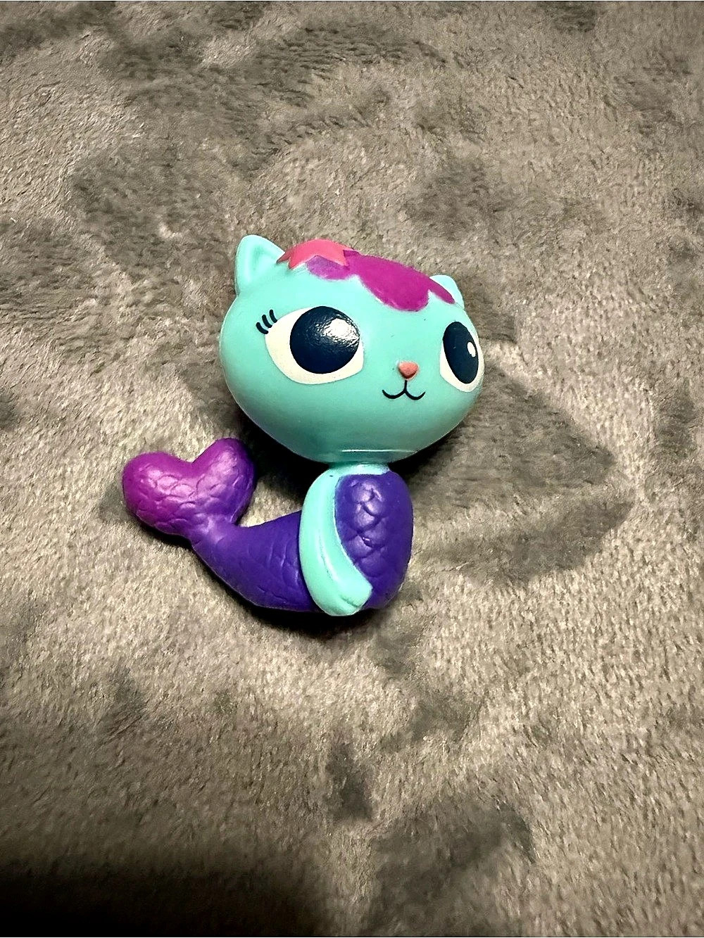 Spin Master Gabby's Dollhouse MerCat Figure Purple & Green Toy